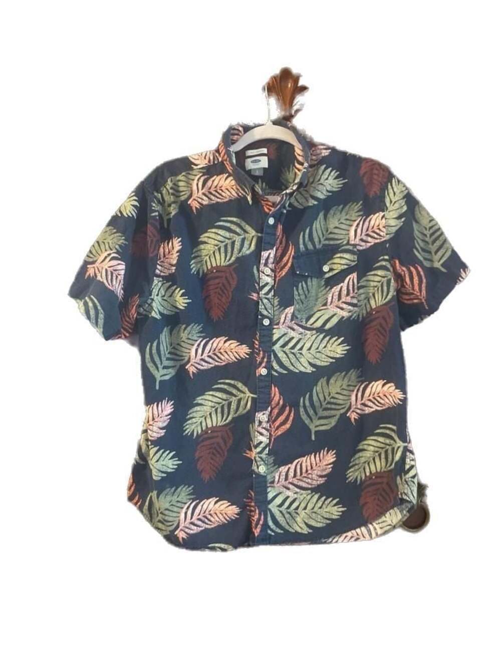 Old Navy Men's Slim Fit Tropical Palm Leaf Print Short Sleeve Pocket Shirt Size